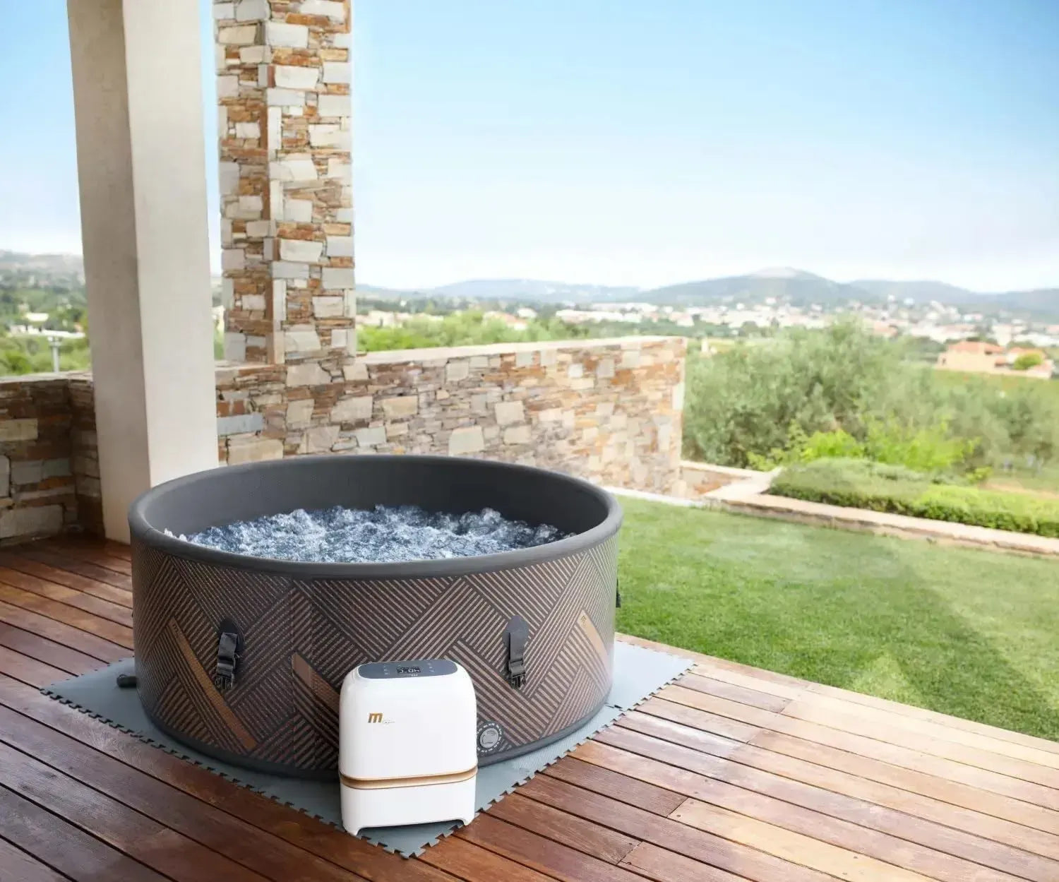 MSPA Aufblasbarer Whirlpool für 6 Personen – 138 Massagedüsen, 3 Intensitäten – Indoor & Outdoor, Winterfest